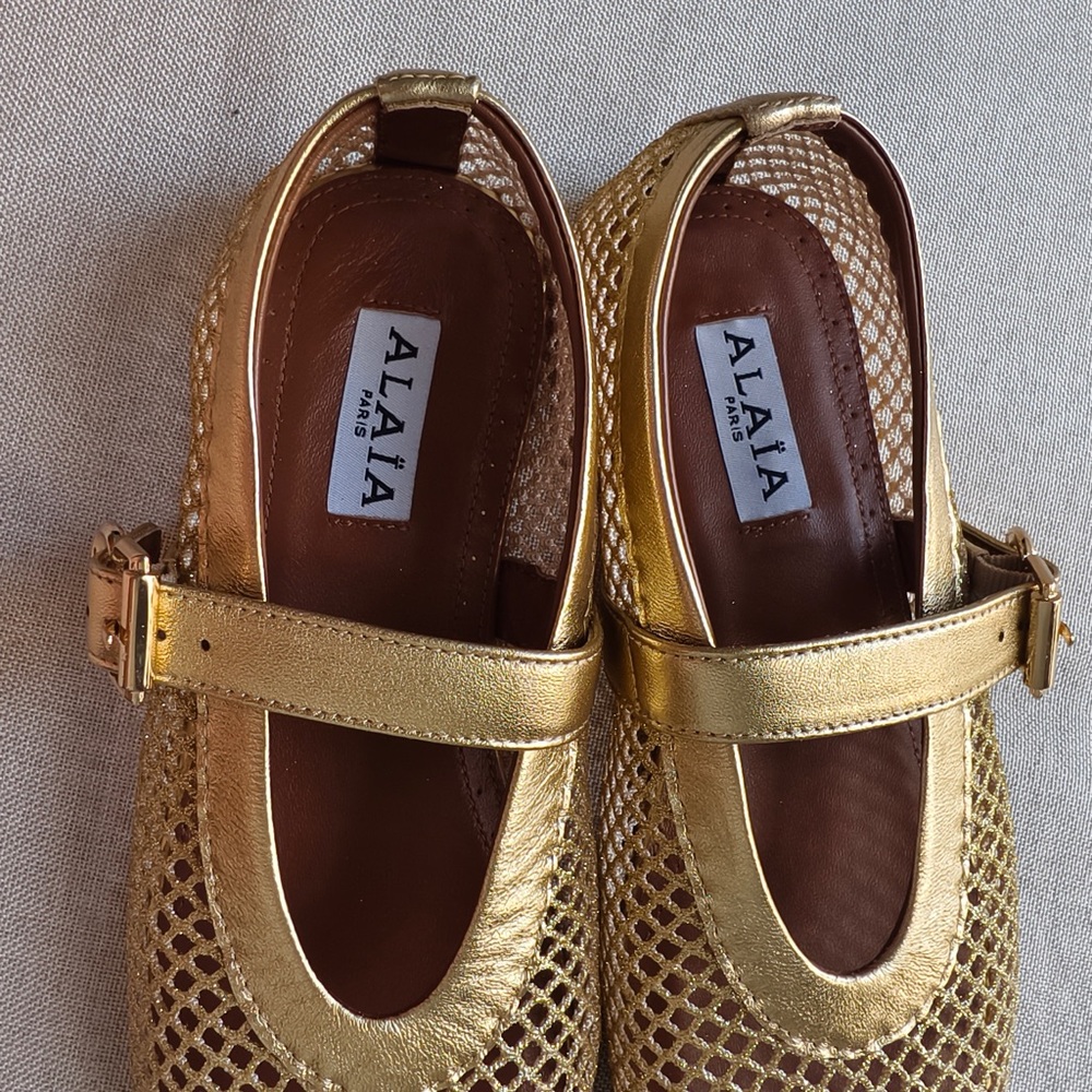 Alaia Metallic Gold Mesh Mary Jane Kids Shoes - Picture 8 of 11